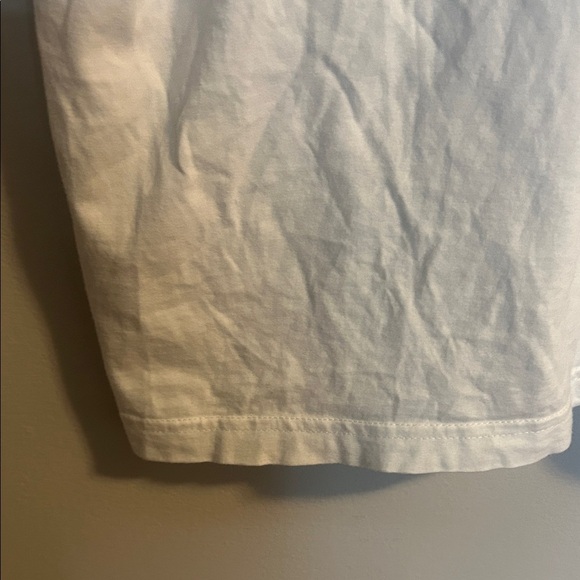 Levi's White Short Sleeve Tee with Logo - Picture 5 of 9